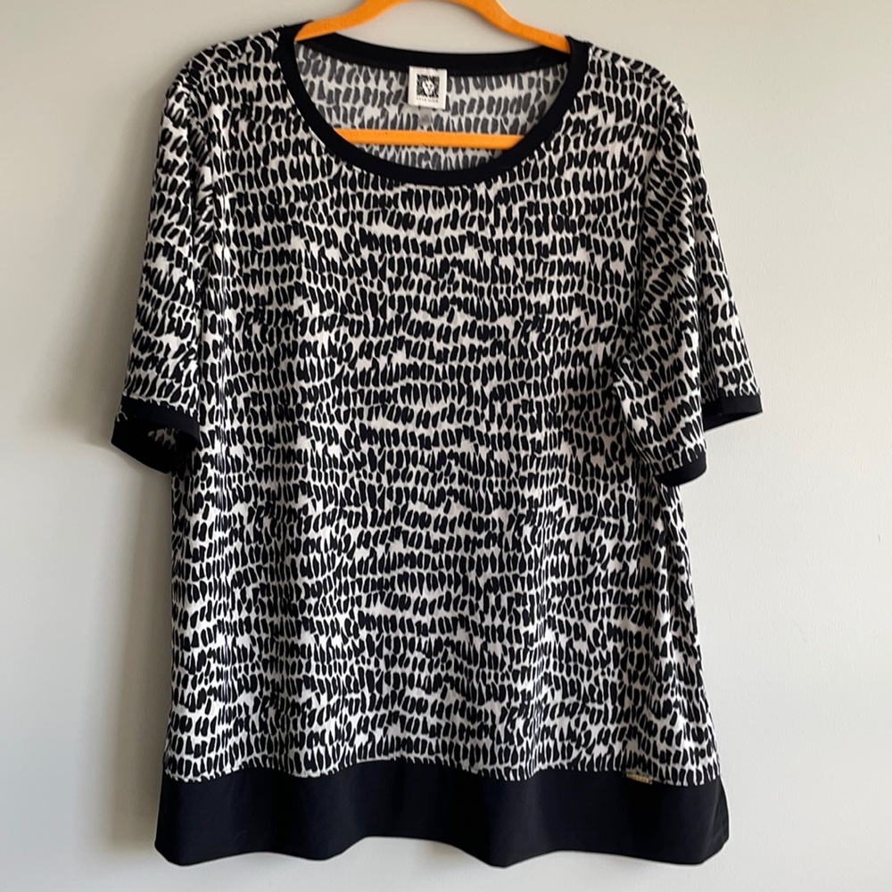 Anne Klein top